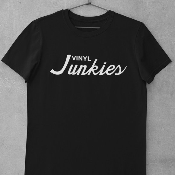 Vinyl Junkies Shirt, DJ, Old School, Hip Hop, Producer, 90's, Lofi, Analog - Picture 1 of 1